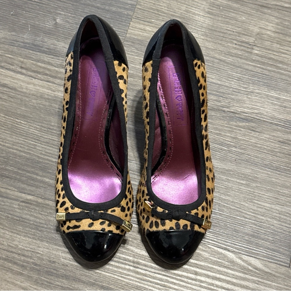 Sold Coach Poppy Patent Calf Hair Shoes Women's Size 5.5B High Heels Purple Sole